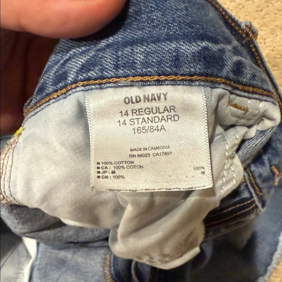 Stylish Blue Denim Women's Shorts - Picture 4 of 4